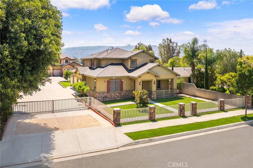 El Monte, CA 91733,2104 Parkway DR