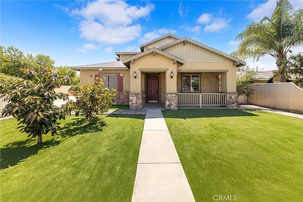 El Monte, CA 91733,2104 Parkway DR