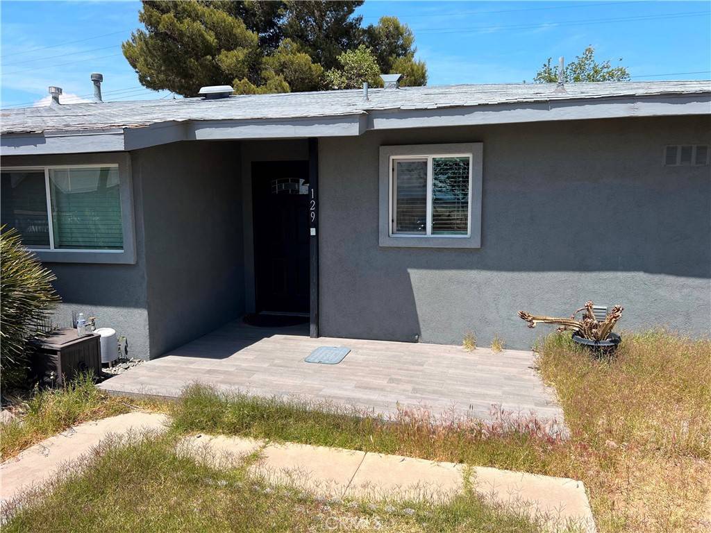 Lancaster, CA 93535,129 E Avenue J8