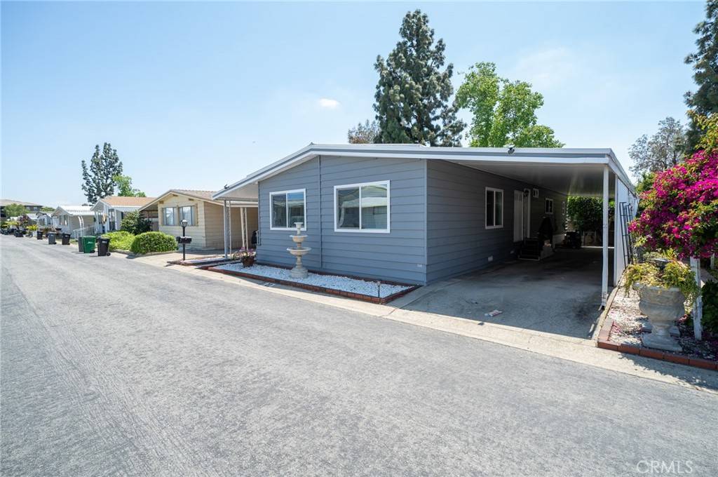 La Verne, CA 91750,3945 Bradford ST #20