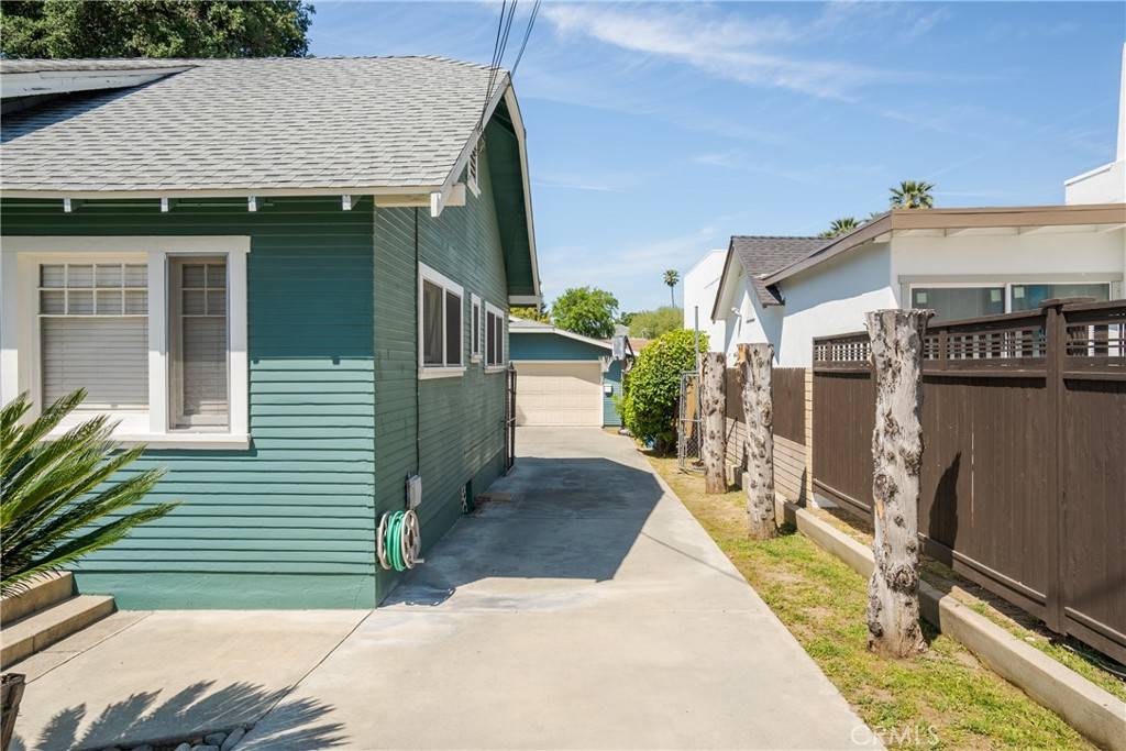 Monrovia, CA 91016,309 S Alta Vista AVE