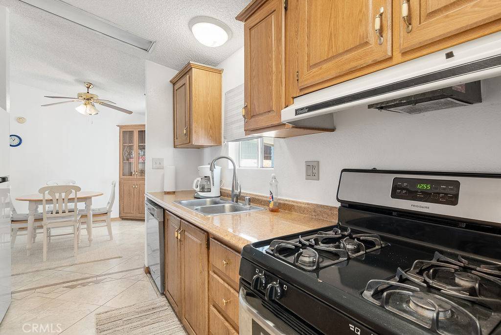 San Dimas, CA 91773,1630 West Covina Blvd #11