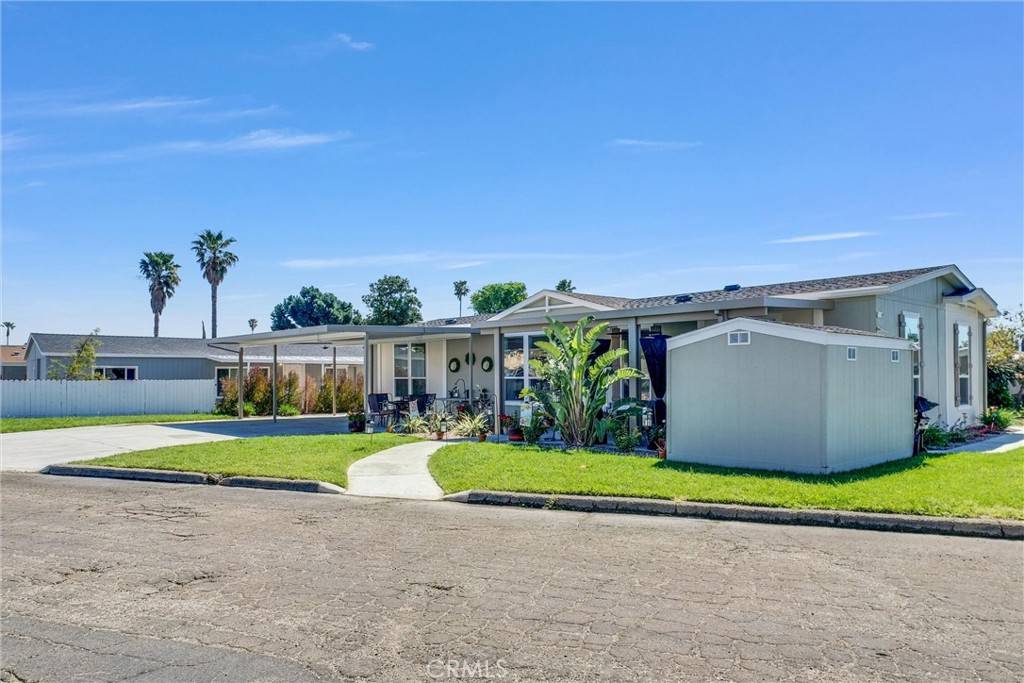 Eastvale, CA 91752,5800 Hamner AVE #596