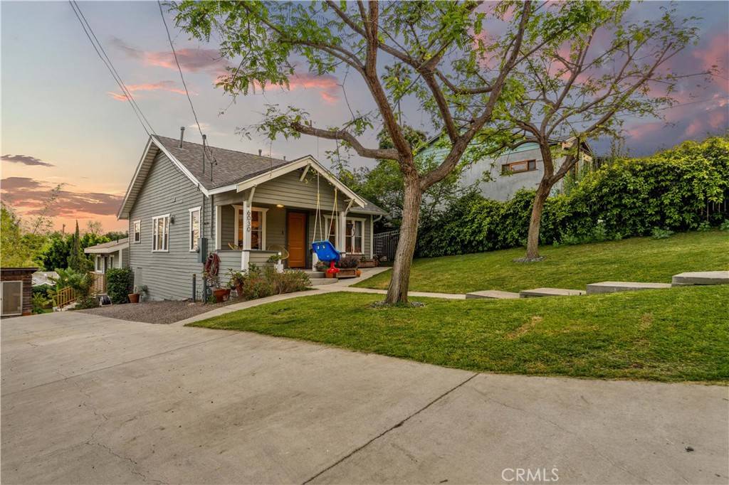 Los Angeles, CA 90042,6030 Crestwood WAY