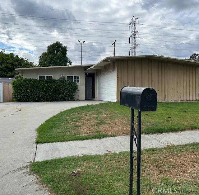 Santa Fe Springs, CA 90670,11003 Davenrich ST