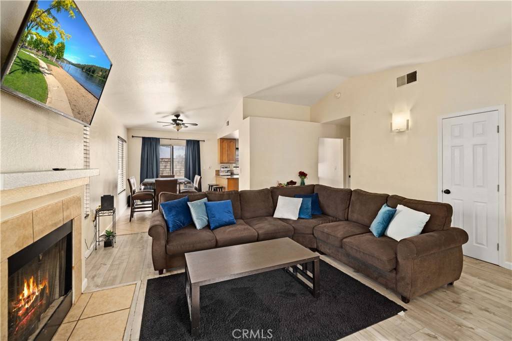 Palmdale, CA 93550,40154 La Cota DR