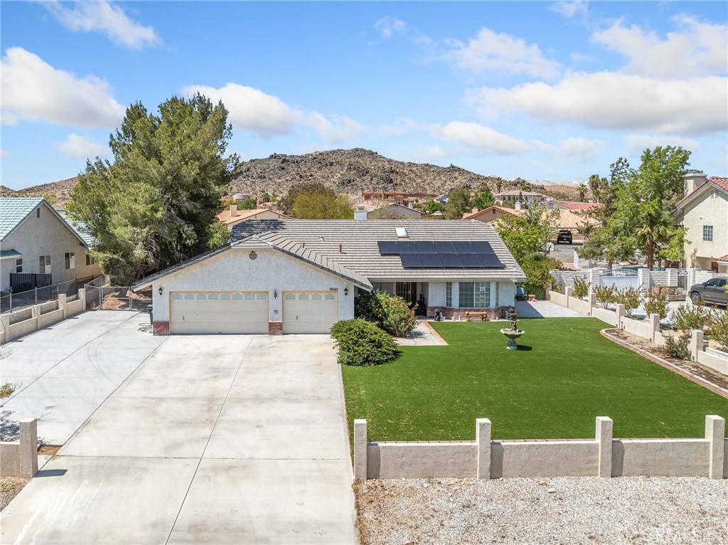 Apple Valley, CA 92307,18668 Kamana RD