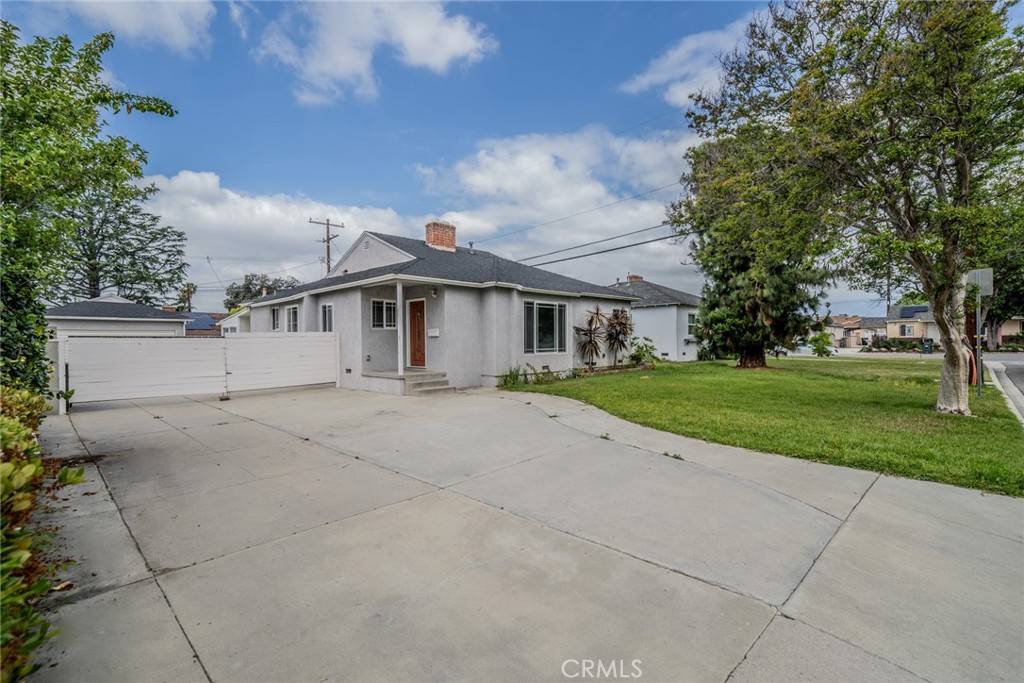 West Covina, CA 91791,323 S Myrtlewood ST