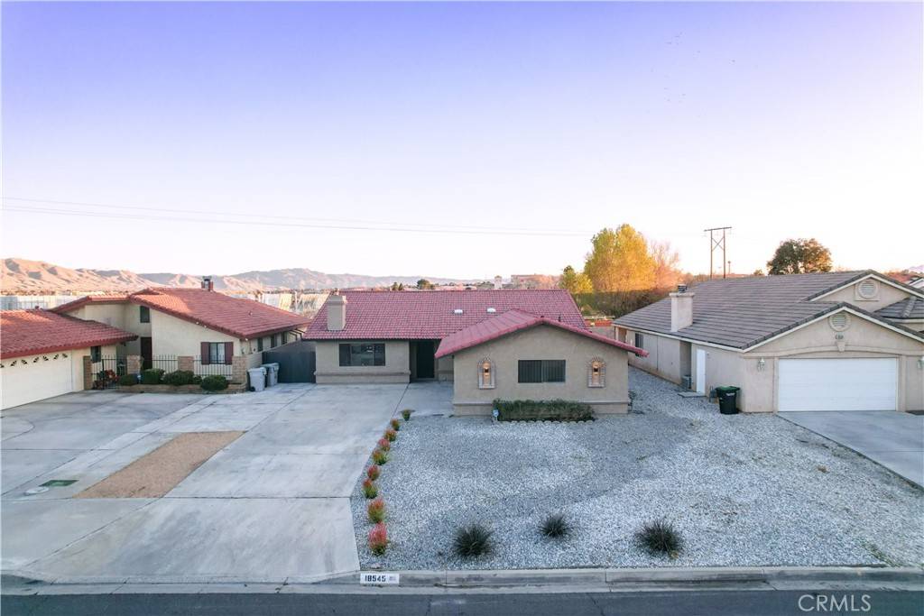 Victorville, CA 92395,18545 Mountain Meadows DR