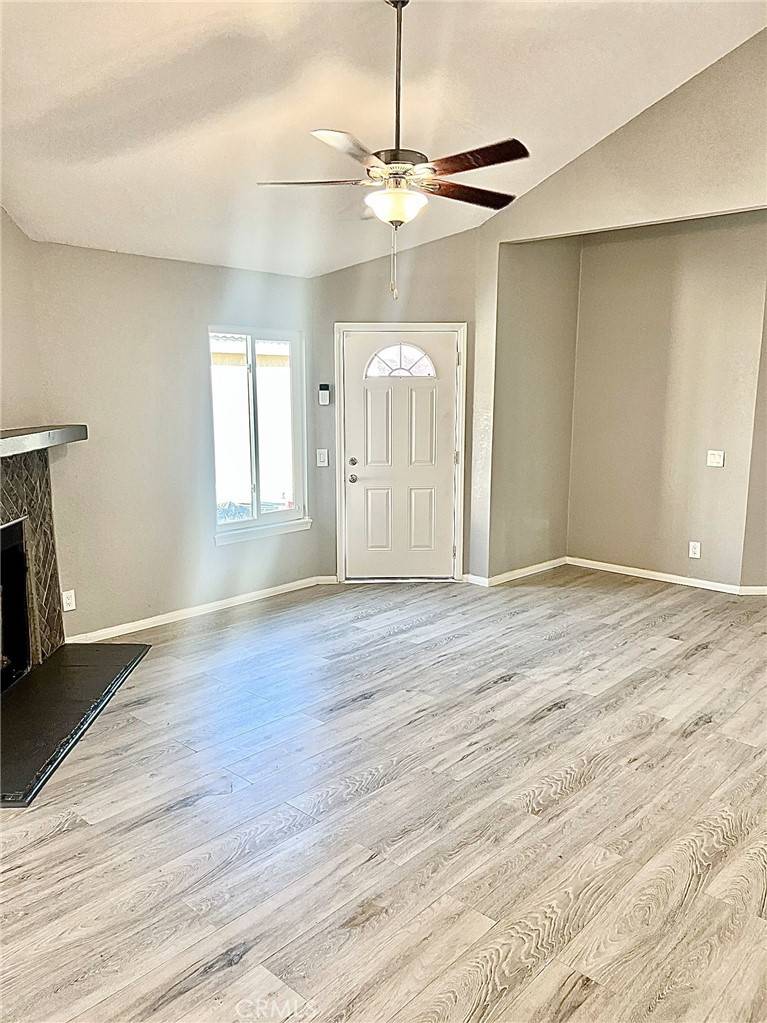 Victorville, CA 92395,16262 Tokay ST