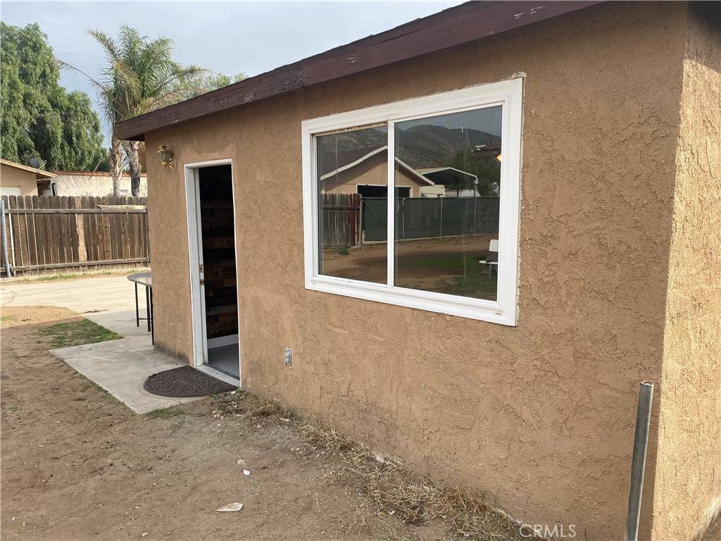 Jurupa Valley, CA 92509,8251 Mission BLVD