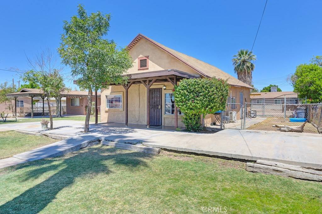 Brawley, CA 92227,1109 B ST
