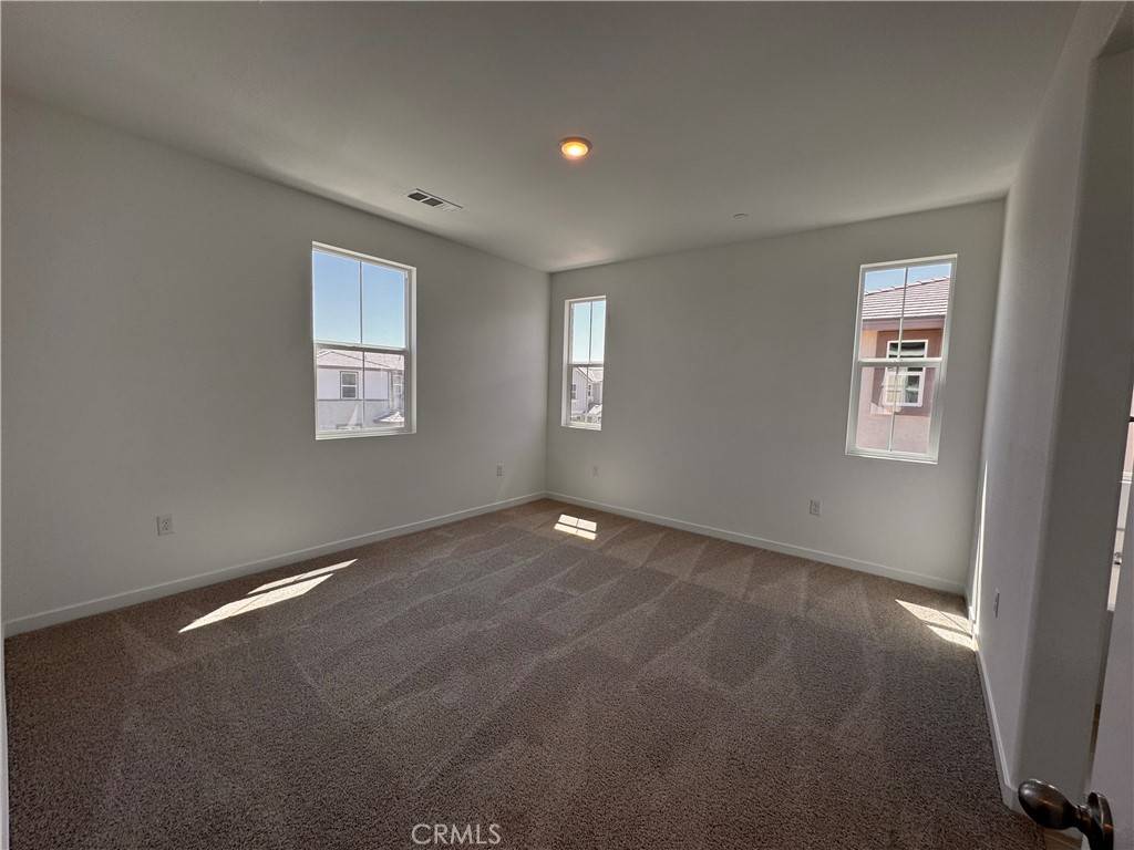 Fontana, CA 92336,16512 Botanical Ln
