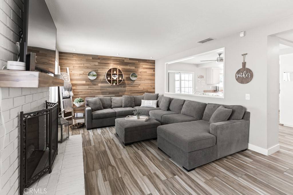 Upland, CA 91786,1482 Bibiana WAY