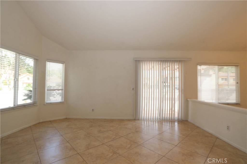 Pomona, CA 91766,75 Hidden Valley RD