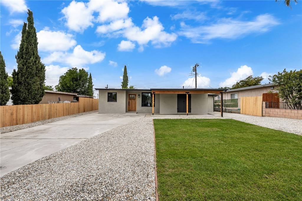 Chino, CA 91710,13198 Oaks AVE