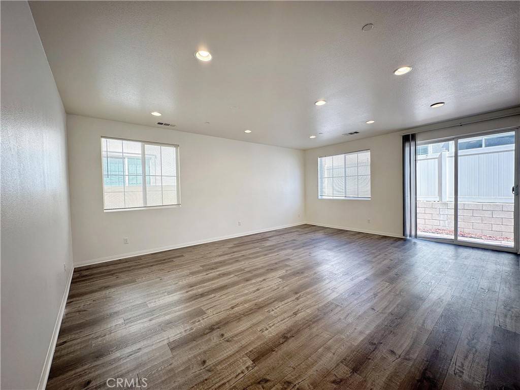 Claremont, CA 91711,681 Huron PL