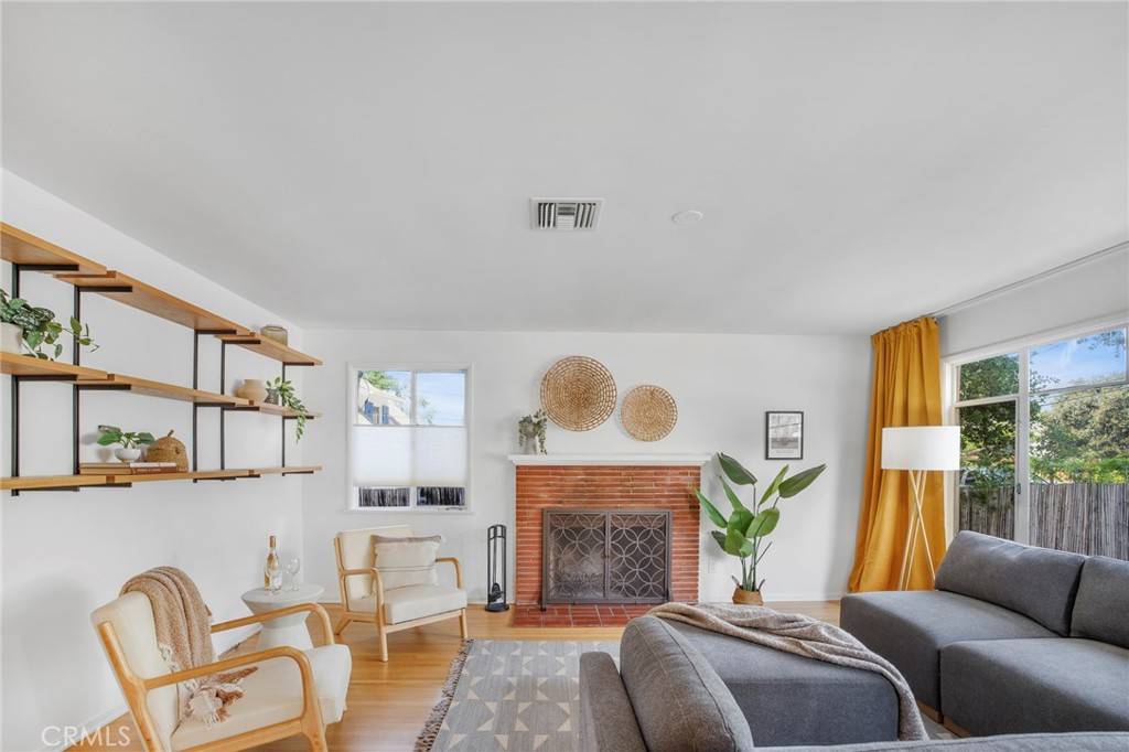 Tujunga, CA 91042,6638 Valmont ST