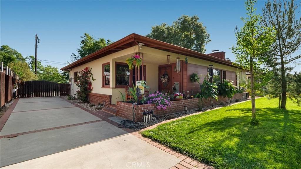 Claremont, CA 91711,750 W 8th ST