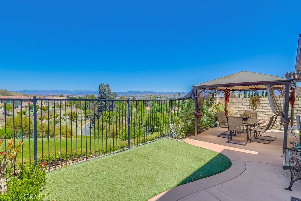 Newhall, CA 91321,19833 Via Kalban