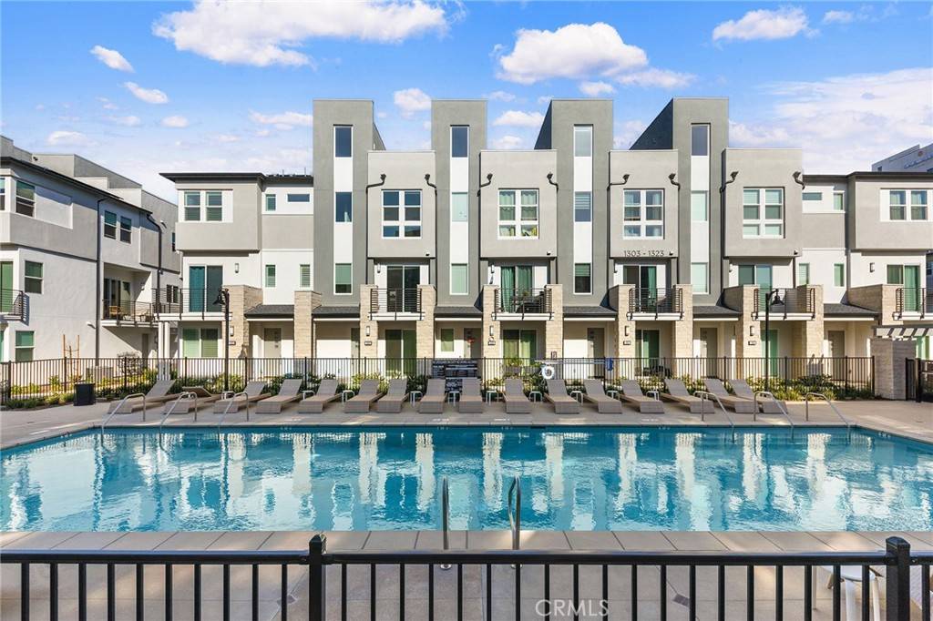 Anaheim, CA 92805,1315 W Cara DR