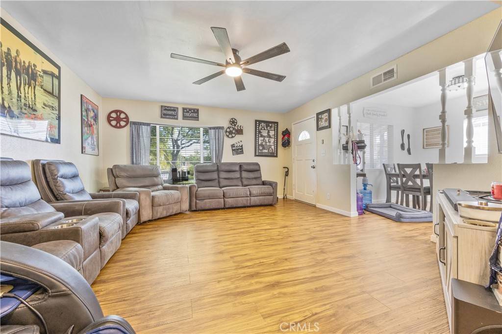 Fontana, CA 92336,17373 Reed ST
