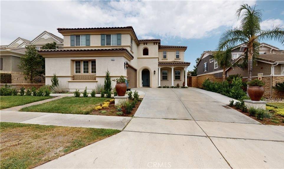 Fontana, CA 92336,6029 Lily Rock DR #2