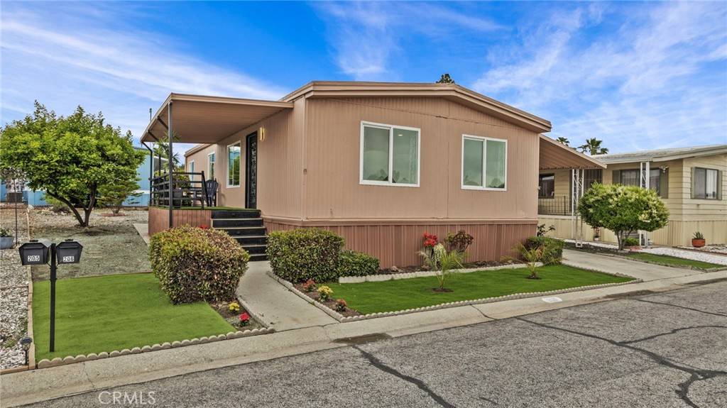 Upland, CA 91786,1400 13th ST #206