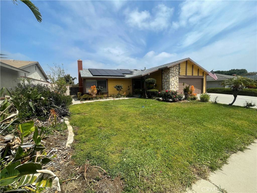 Corona, CA 92882,853 W Crestview ST
