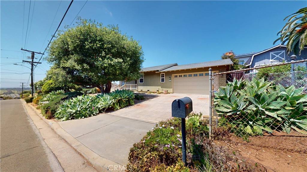 Oceanside, CA 92054,2402 Dunstan ST