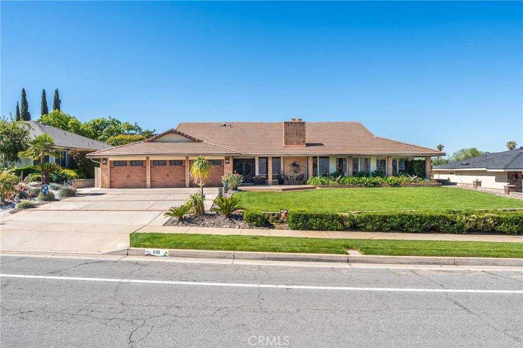 Redlands, CA 92373,618 E Sunset DR N