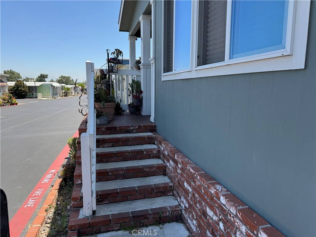 Rancho Cucamonga, CA 91730,8389 Baker AVE #61