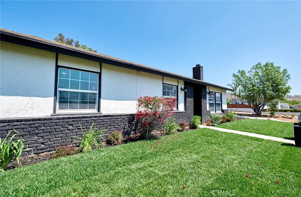 Norco, CA 92860,4089 Mount Verde