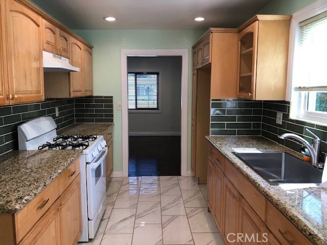 Covina, CA 91722,425 W Tudor ST