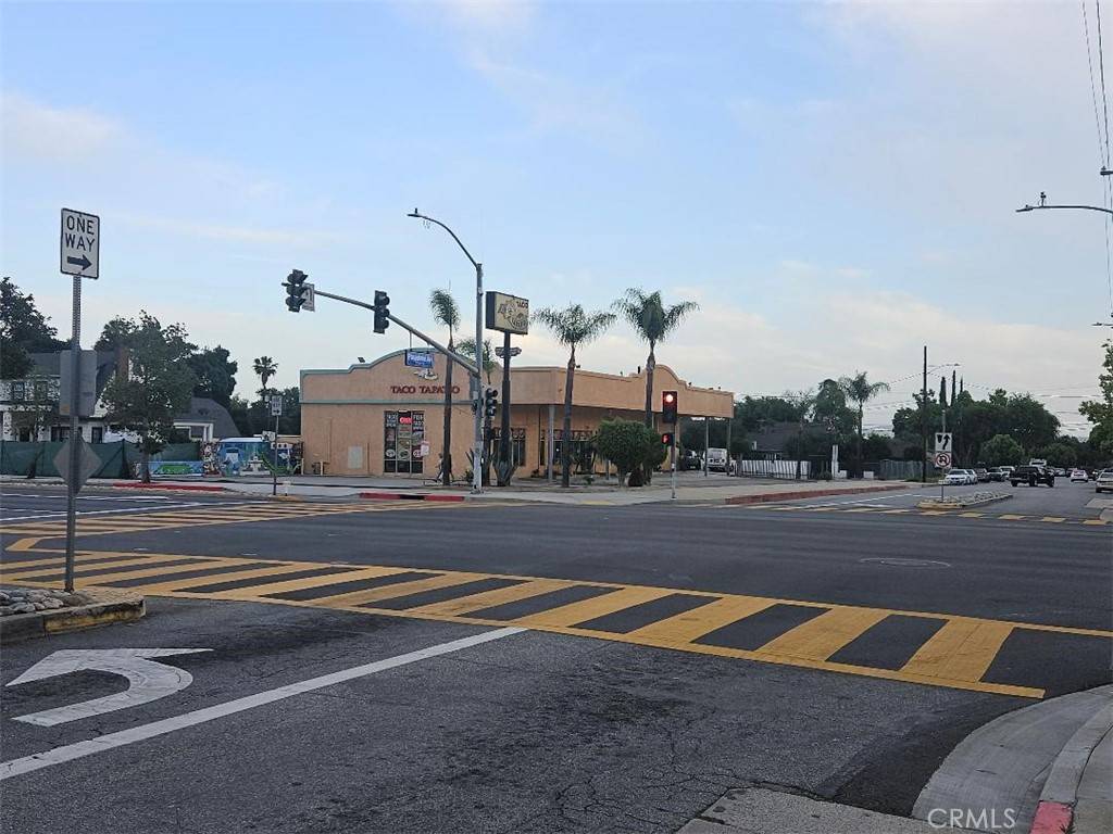 Azusa, CA 91702,502 E Foothill BLVD
