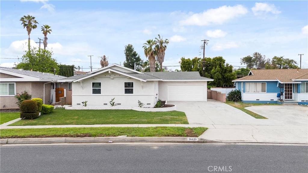 La Mirada, CA 90638,14420 Plantana DR