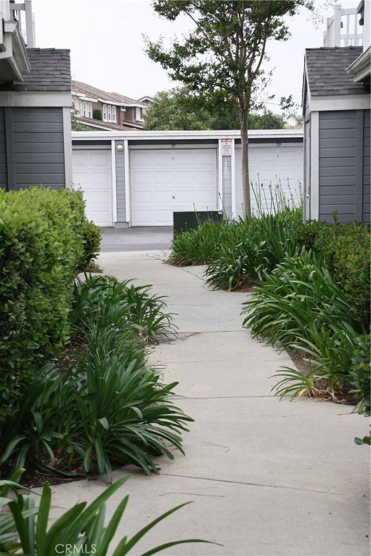 Azusa, CA 91702,280 Evergreen CT