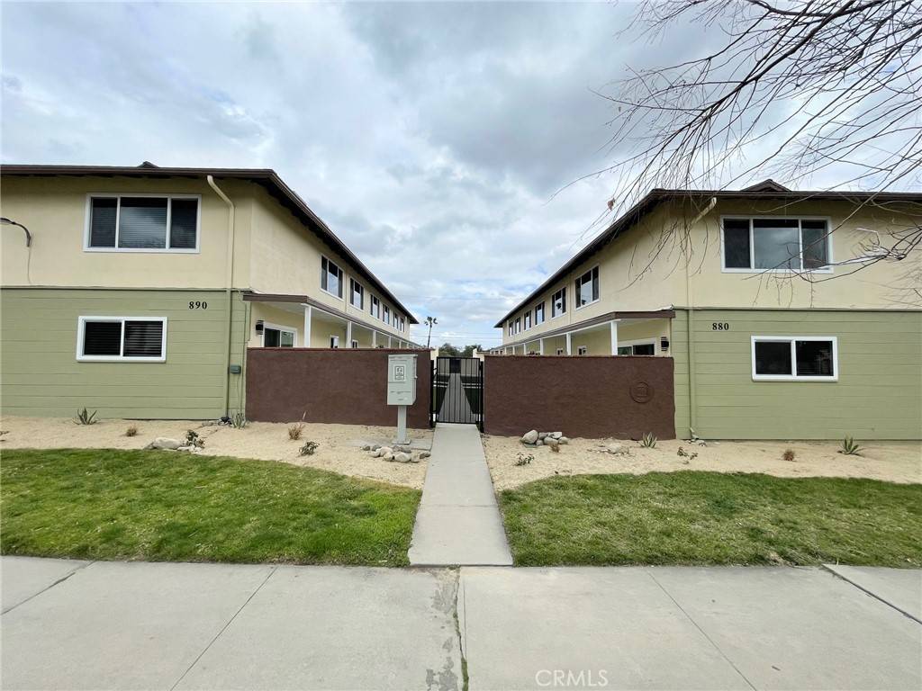 Upland, CA 91786,890 N Campus AVE #A