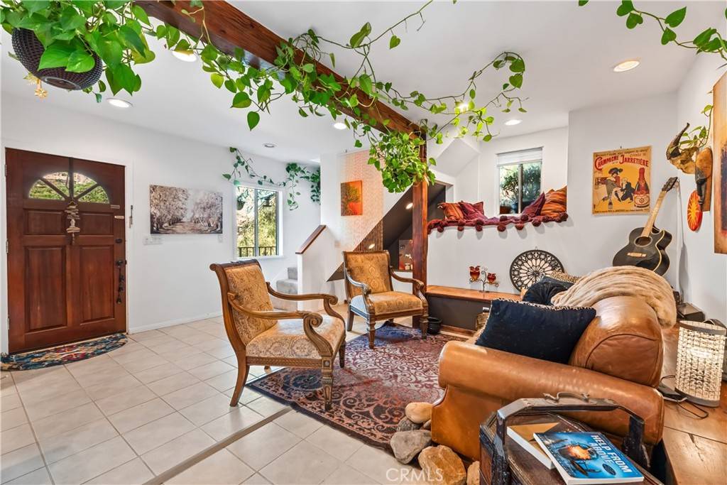 Canoga Park, CA 91304,24058 Eagle Mountain ST