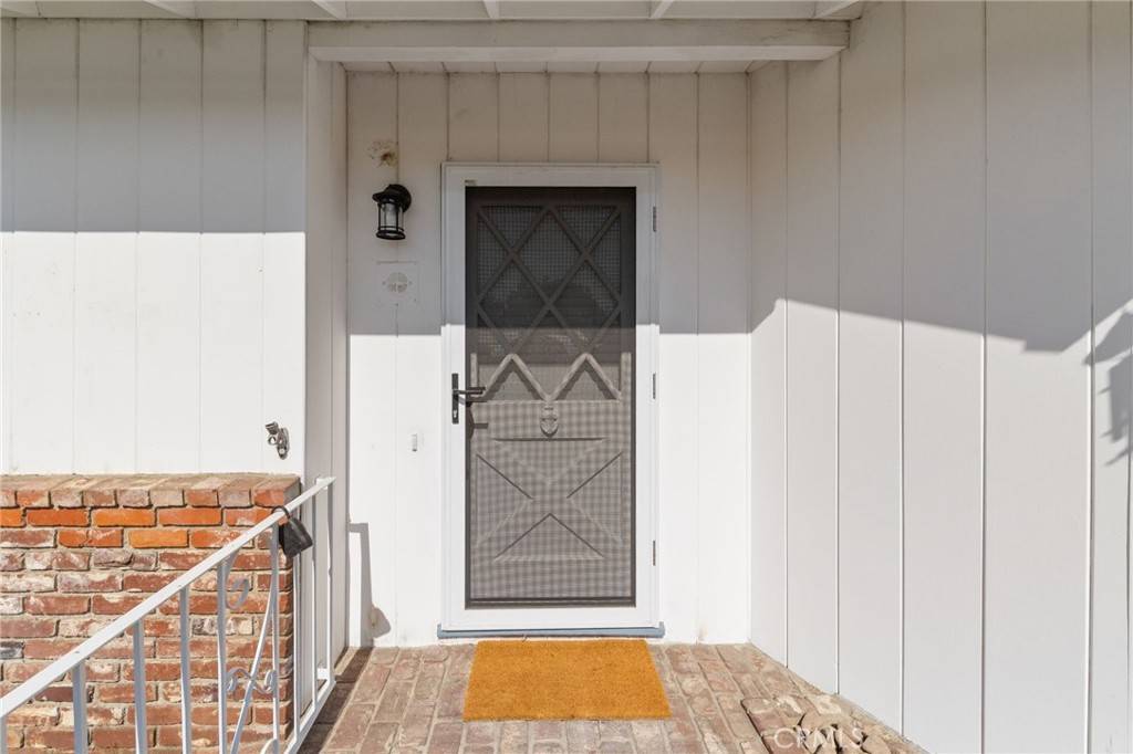 Monrovia, CA 91016,326 Meadow LN