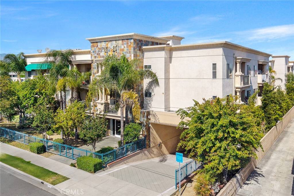 Monterey Park, CA 91755,208 N Lincoln AVE #302