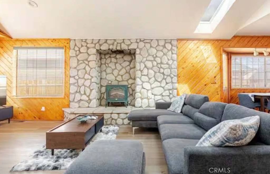 Big Bear City, CA 92314,1244 Panorama DR