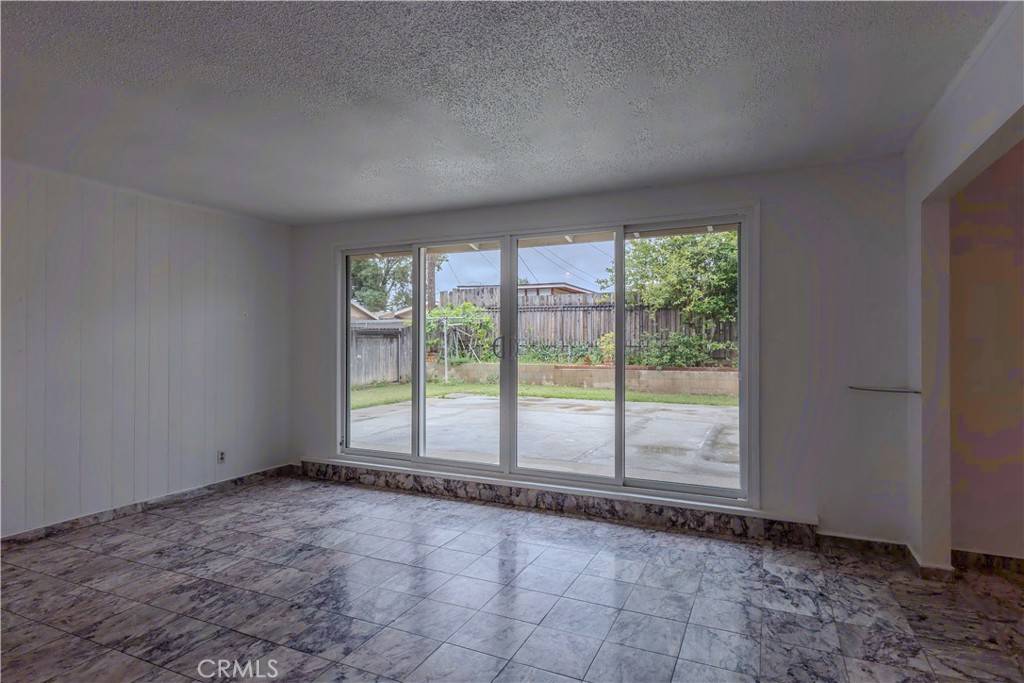 Jurupa Valley, CA 92509,6350 Jade ST