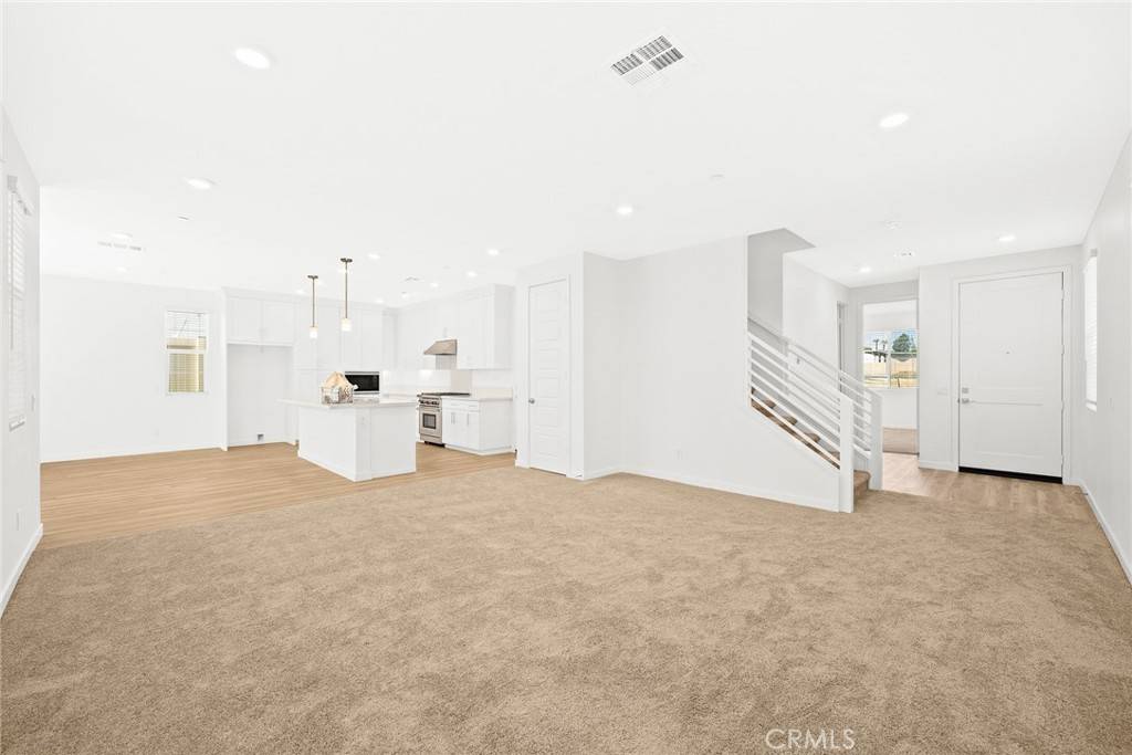La Verne, CA 91750,4161 Melody