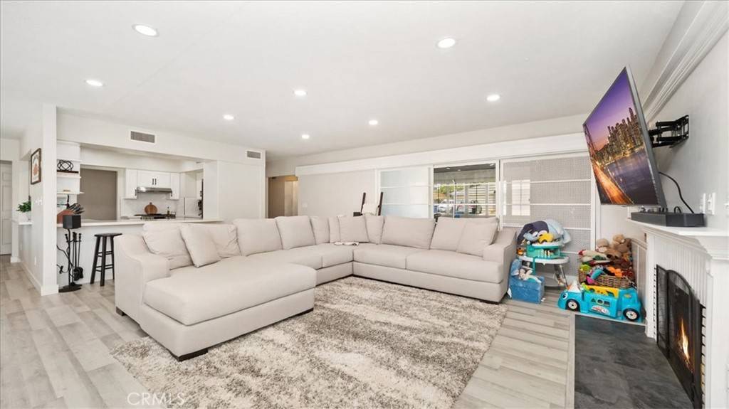San Bernardino, CA 92404,763 Val Mar DR