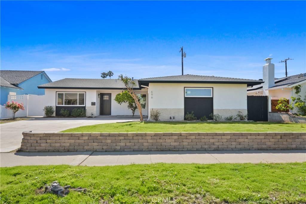 Orange, CA 92867,696 N Milford RD