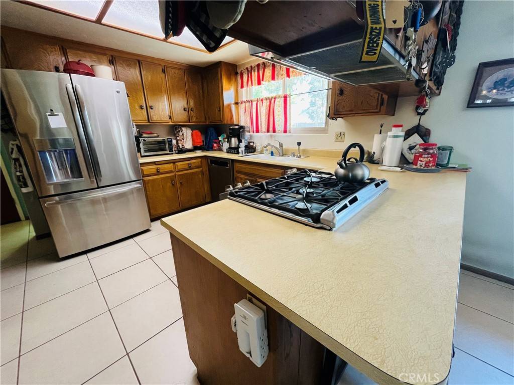 20930 Wren ST Apple Valley, CA 92308