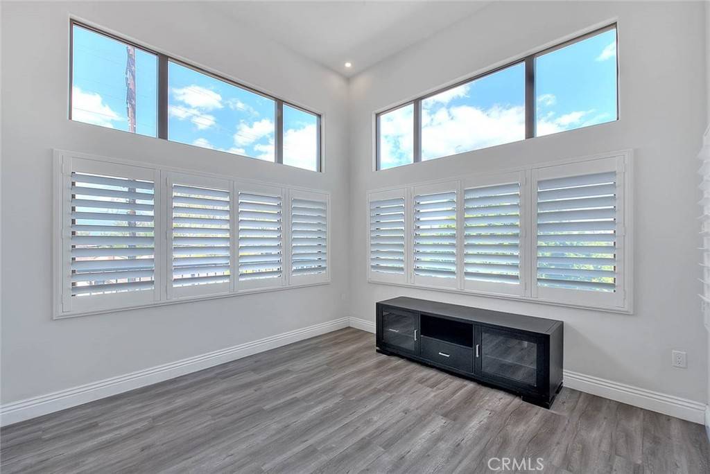 Monterey Park, CA 91754,600 N Atlantic BLVD #209