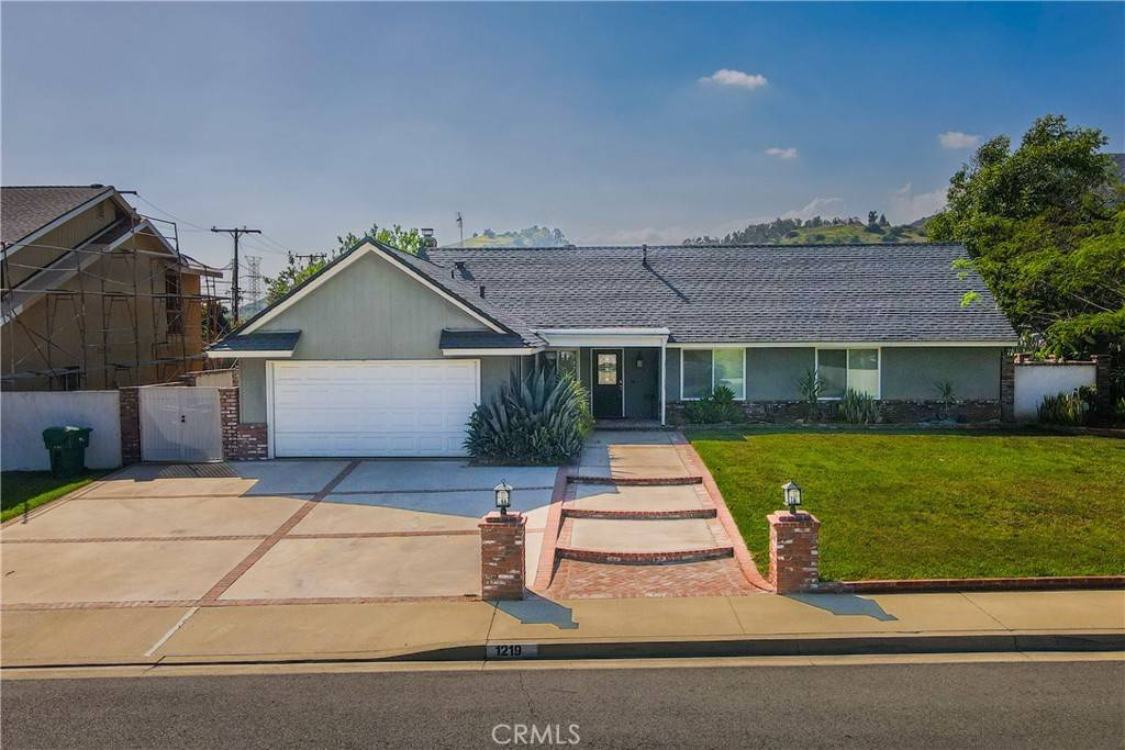 La Verne, CA 91750,1219 Canyon View DR