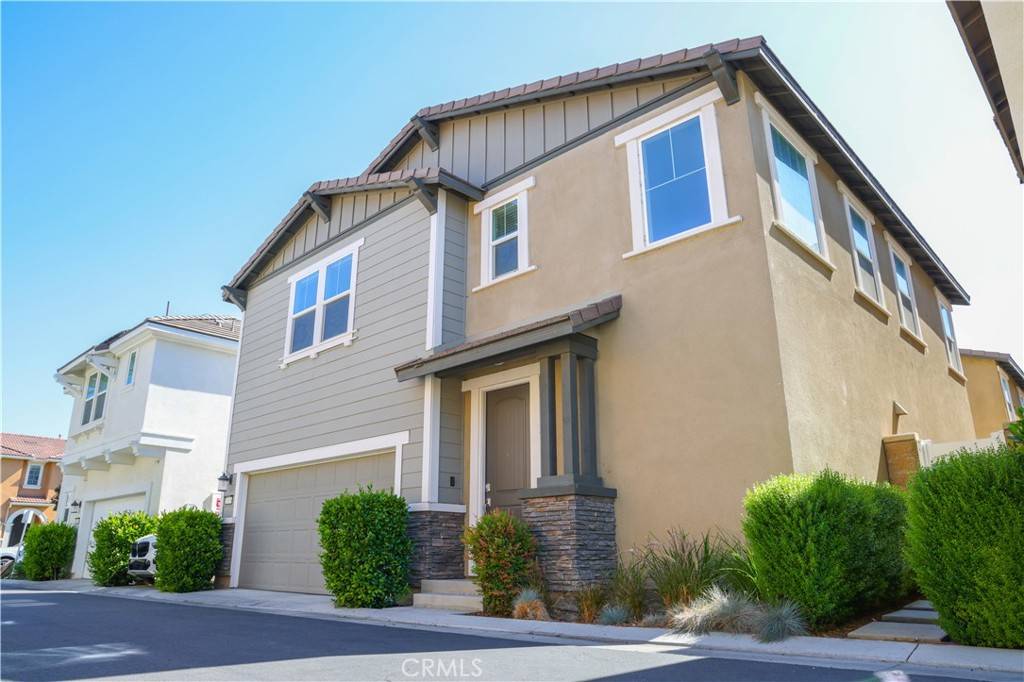 Eastvale, CA 92880,13936 BLOSSOM WAY
